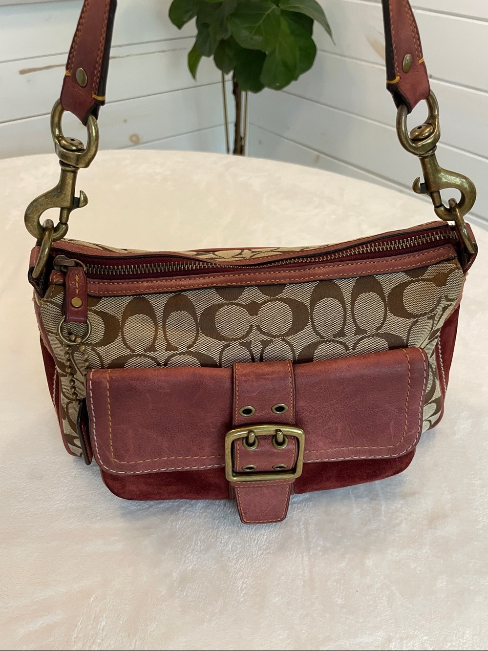 Coach Special Edition Fall 2004 Monogram Shoulder Style #7063 Burgundy Suede - Picture 6 of 17